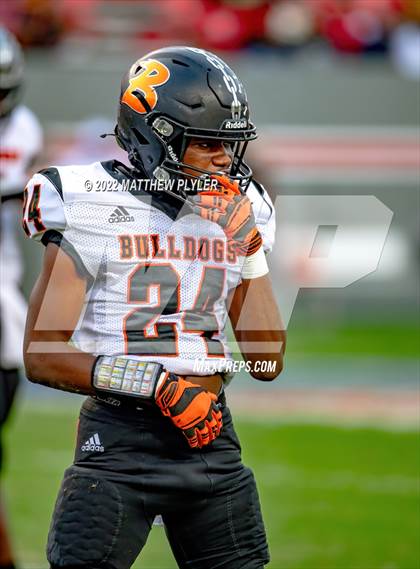 Thumbnail 2 in Shelby vs. Wallace-Rose Hill (NCHSAA 2A Final) photogallery.