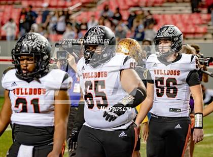 Thumbnail 3 in Shelby vs. Wallace-Rose Hill (NCHSAA 2A Final) photogallery.