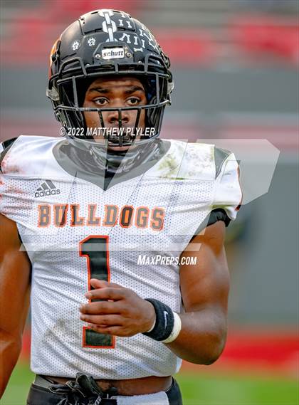 Thumbnail 2 in Shelby vs. Wallace-Rose Hill (NCHSAA 2A Final) photogallery.