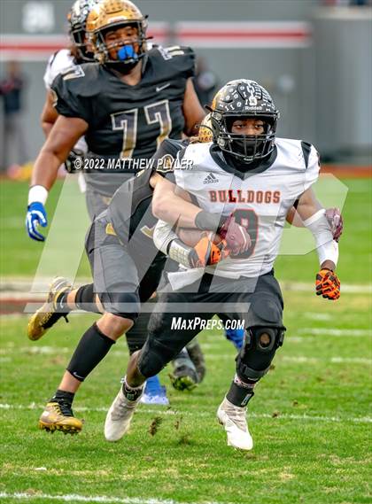 Thumbnail 1 in Shelby vs. Wallace-Rose Hill (NCHSAA 2A Final) photogallery.