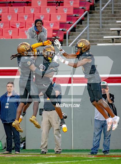 Thumbnail 1 in Shelby vs. Wallace-Rose Hill (NCHSAA 2A Final) photogallery.