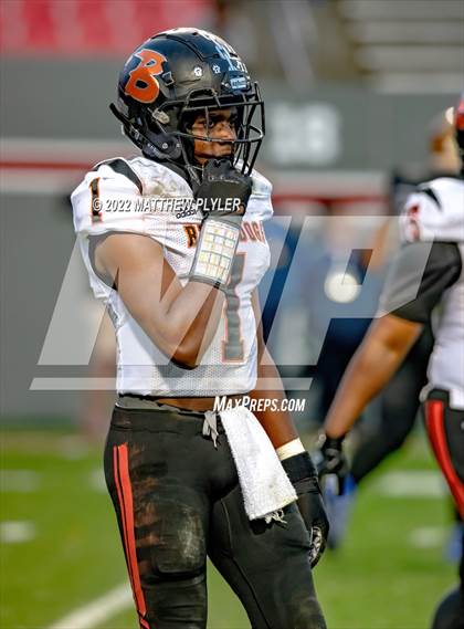 Thumbnail 1 in Shelby vs. Wallace-Rose Hill (NCHSAA 2A Final) photogallery.