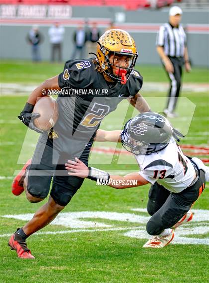 Thumbnail 1 in Shelby vs. Wallace-Rose Hill (NCHSAA 2A Final) photogallery.