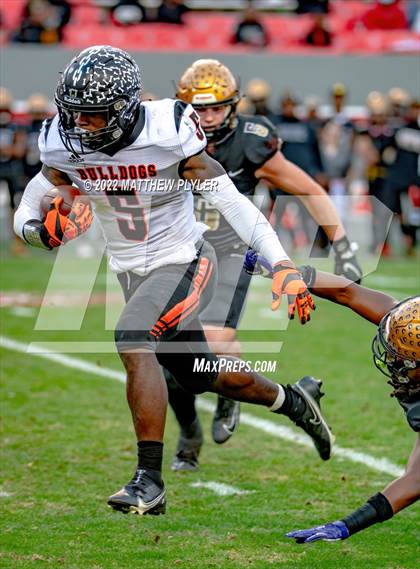 Thumbnail 1 in Shelby vs. Wallace-Rose Hill (NCHSAA 2A Final) photogallery.