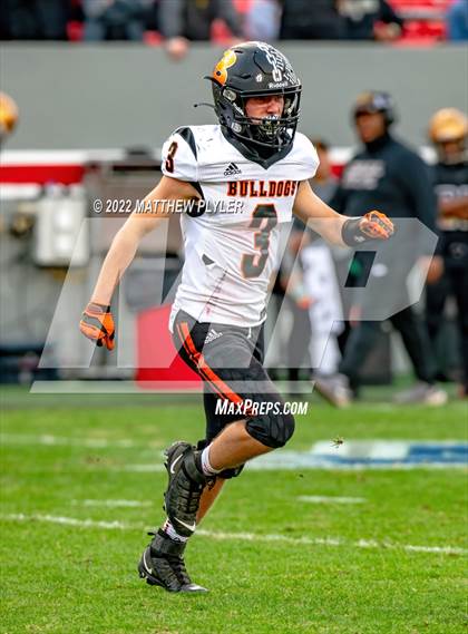 Thumbnail 2 in Shelby vs. Wallace-Rose Hill (NCHSAA 2A Final) photogallery.