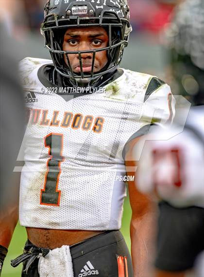 Thumbnail 2 in Shelby vs. Wallace-Rose Hill (NCHSAA 2A Final) photogallery.