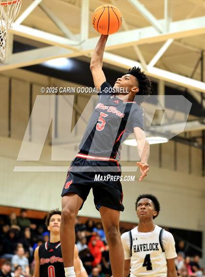 Thumbnail 1 in New Bern @ Havelock photogallery.