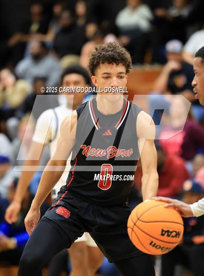 Thumbnail 1 in New Bern @ Havelock photogallery.