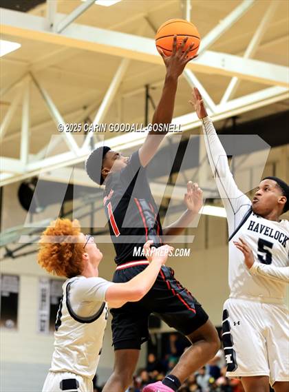 Thumbnail 1 in New Bern @ Havelock photogallery.