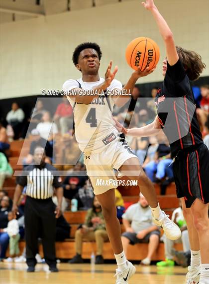 Thumbnail 1 in New Bern @ Havelock photogallery.