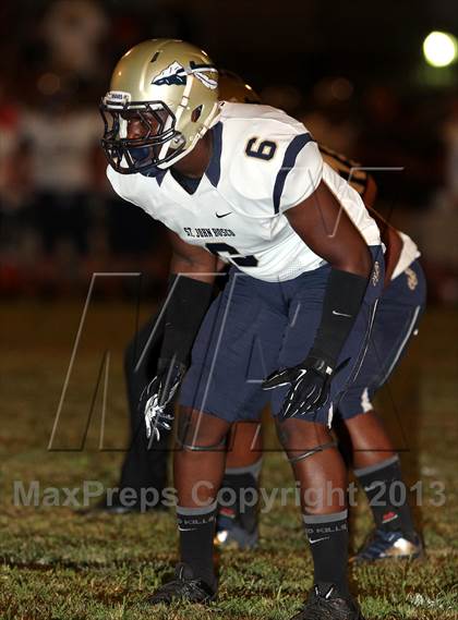 Thumbnail 3 in St. John Bosco vs. Dominguez photogallery.