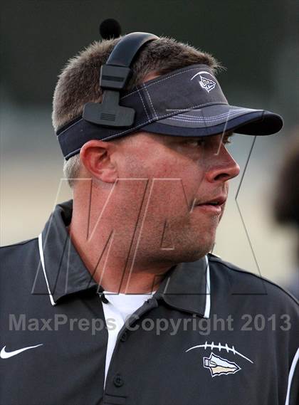 Thumbnail 3 in St. John Bosco vs. Dominguez photogallery.