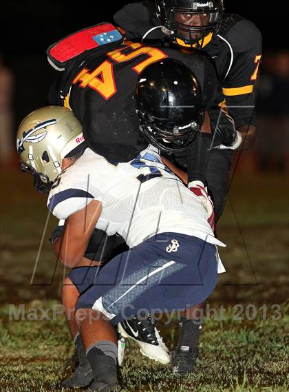 Thumbnail 3 in St. John Bosco vs. Dominguez photogallery.