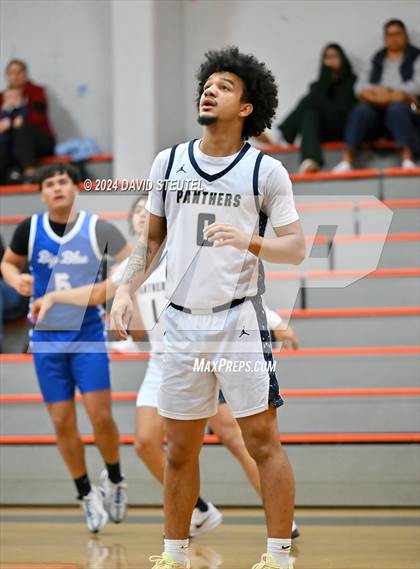 Thumbnail 3 in Atwater vs. West Park (Tiger Classic) photogallery.