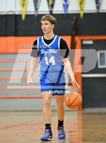Thumbnail 2 in Atwater vs. West Park (Tiger Classic) photogallery.
