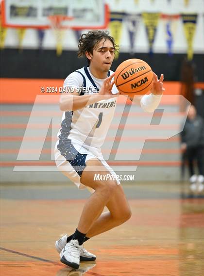 Thumbnail 2 in Atwater vs. West Park (Tiger Classic) photogallery.
