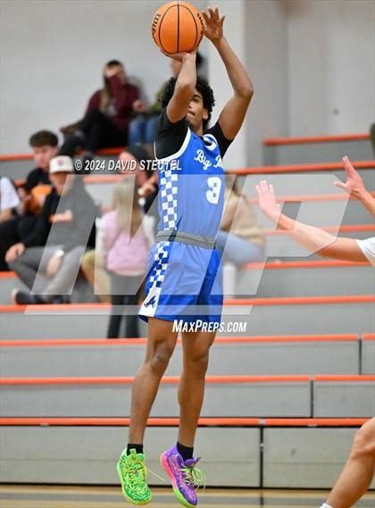 Thumbnail 1 in Atwater vs. West Park (Tiger Classic) photogallery.