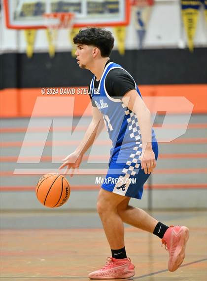Thumbnail 2 in Atwater vs. West Park (Tiger Classic) photogallery.
