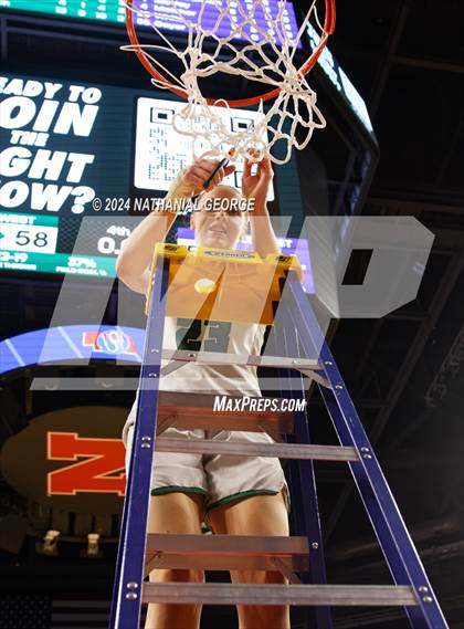 Thumbnail 2 in Millard West vs. Bellevue West (NSAA Class A Final) photogallery.