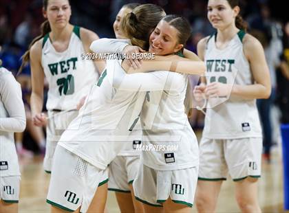 Thumbnail 2 in Millard West vs. Bellevue West (NSAA Class A Final) photogallery.