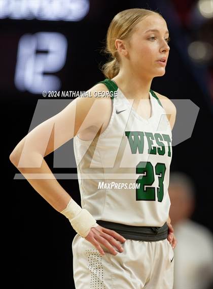 Thumbnail 3 in Millard West vs. Bellevue West (NSAA Class A Final) photogallery.