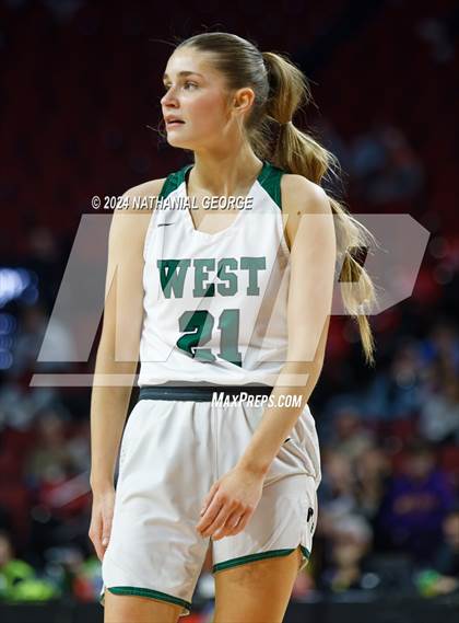 Thumbnail 3 in Millard West vs. Bellevue West (NSAA Class A Final) photogallery.