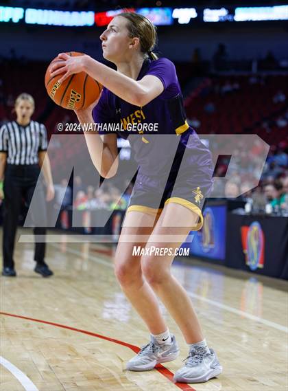 Thumbnail 3 in Millard West vs. Bellevue West (NSAA Class A Final) photogallery.