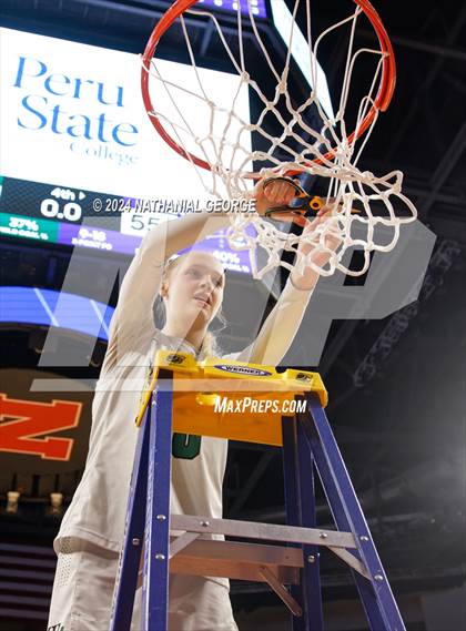 Thumbnail 2 in Millard West vs. Bellevue West (NSAA Class A Final) photogallery.