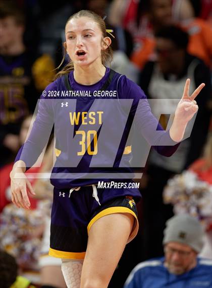 Thumbnail 2 in Millard West vs. Bellevue West (NSAA Class A Final) photogallery.