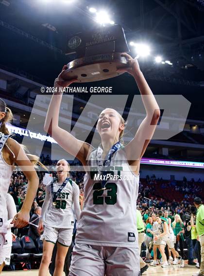 Thumbnail 3 in Millard West vs. Bellevue West (NSAA Class A Final) photogallery.