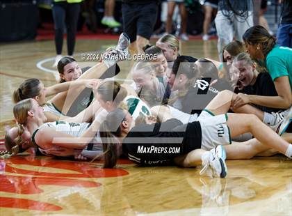 Thumbnail 3 in Millard West vs. Bellevue West (NSAA Class A Final) photogallery.