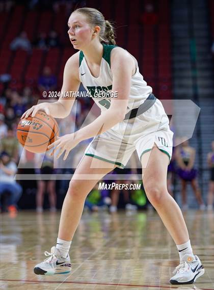 Thumbnail 3 in Millard West vs. Bellevue West (NSAA Class A Final) photogallery.