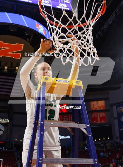 Thumbnail 2 in Millard West vs. Bellevue West (NSAA Class A Final) photogallery.