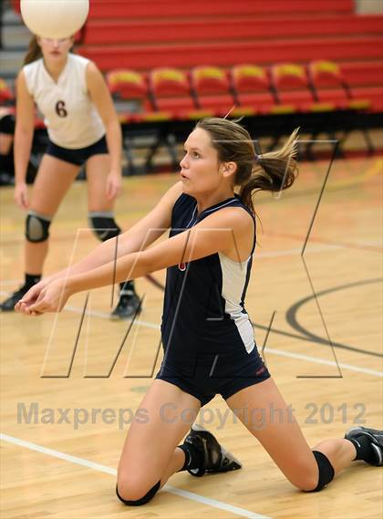 Thumbnail 2 in JV: Pleasant Grove @ St. Francis photogallery.