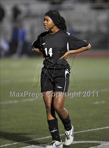 Thumbnail 2 in Bishop Amat vs Ayala (CIF SS D3 Final) photogallery.