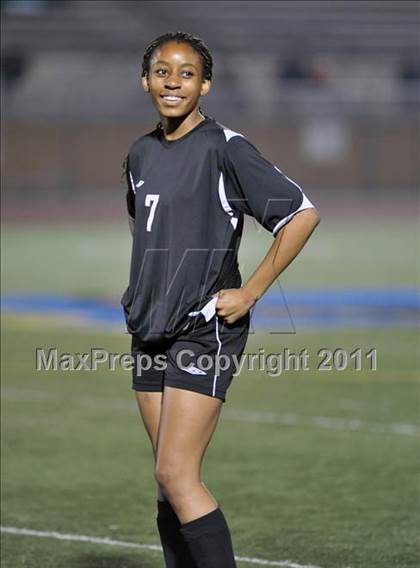 Thumbnail 2 in Bishop Amat vs Ayala (CIF SS D3 Final) photogallery.