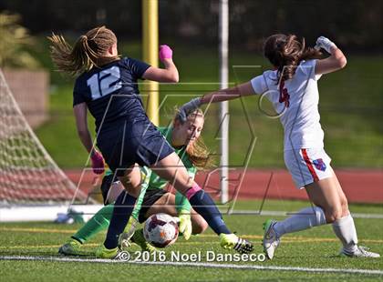 Thumbnail 2 in Valley Christian @ St. Ignatius photogallery.