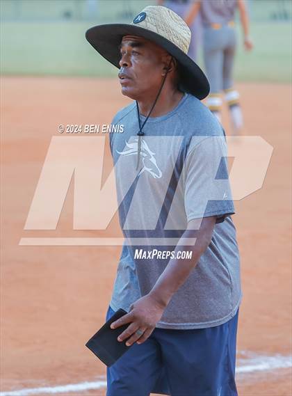 Thumbnail 2 in Mount Vernon vs. Prince Avenue Christian (GHSA Private) photogallery.