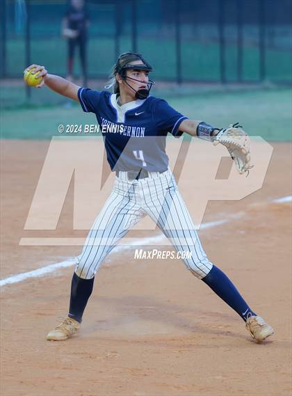 Thumbnail 3 in Mount Vernon vs. Prince Avenue Christian (GHSA Private) photogallery.