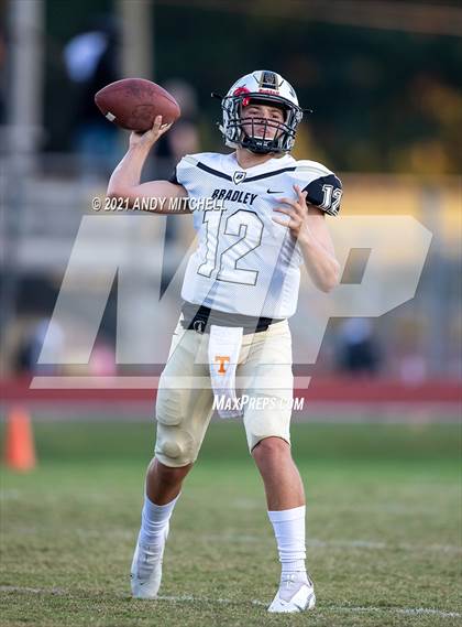 Thumbnail 3 in Bradley Central @ Ooltewah photogallery.