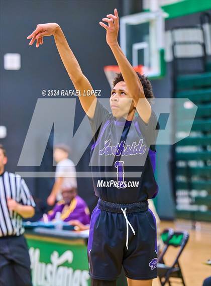 Thumbnail 1 in Northside vs. North Forest (Houston ISD Tournament) photogallery.