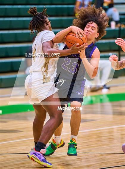 Thumbnail 3 in Northside vs. North Forest (Houston ISD Tournament) photogallery.