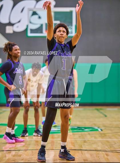 Thumbnail 1 in Northside vs. North Forest (Houston ISD Tournament) photogallery.
