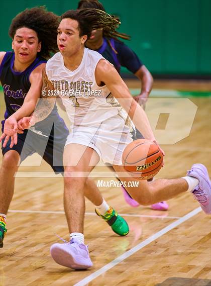 Thumbnail 1 in Northside vs. North Forest (Houston ISD Tournament) photogallery.