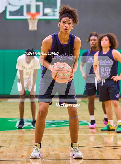 Thumbnail 2 in Northside vs. North Forest (Houston ISD Tournament) photogallery.