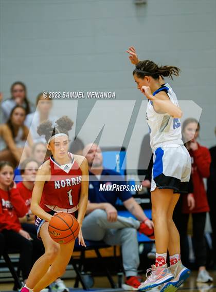 Thumbnail 1 in Norris @ Papillion-LaVista South photogallery.