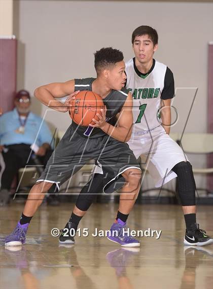 Thumbnail 2 in Green Valley @ Bradshaw Christian (MaxPreps Holiday Classic) photogallery.