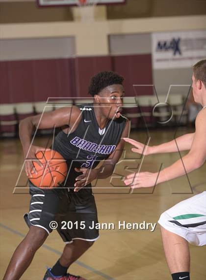 Thumbnail 2 in Green Valley @ Bradshaw Christian (MaxPreps Holiday Classic) photogallery.
