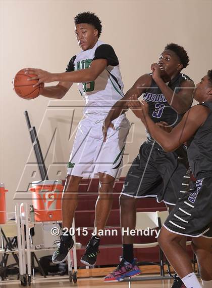 Thumbnail 1 in Green Valley @ Bradshaw Christian (MaxPreps Holiday Classic) photogallery.