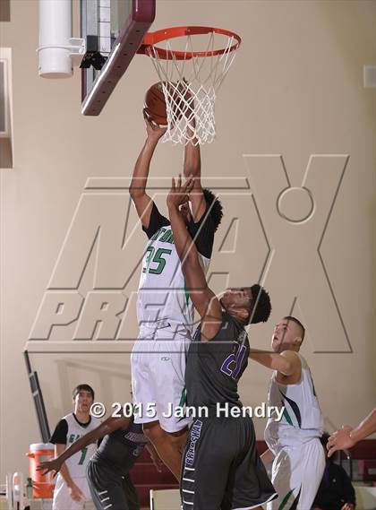 Thumbnail 3 in Green Valley @ Bradshaw Christian (MaxPreps Holiday Classic) photogallery.